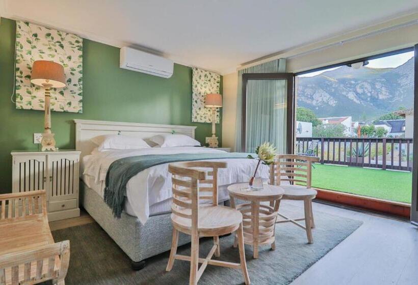 Люкс Повышенной Комфортности, Lavender Manor Guest Lodge