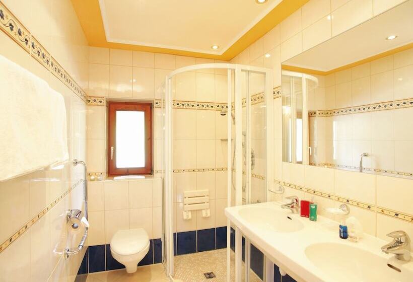 Номер Стандарт Вид на Горы, Apparthotel Talhof, Restaurant, Pool Und Spa