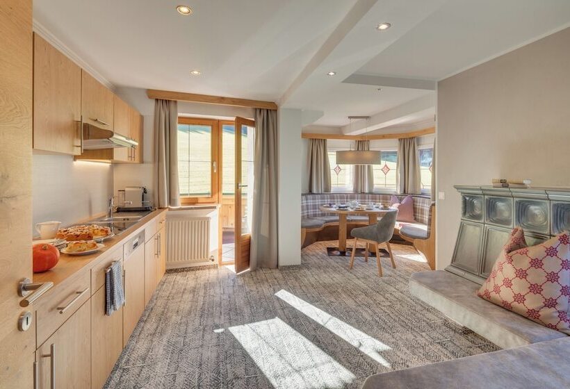 Семейные Апартаменты 3 Спальни, Apparthotel Talhof, Restaurant, Pool Und Spa