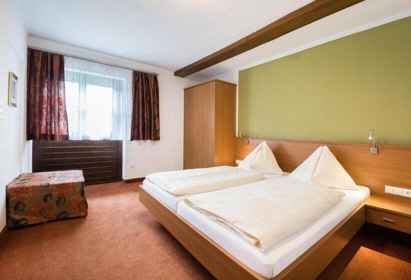 آپارتمان 1 خوابه با چشم‌انداز, Appartements Tannenhof