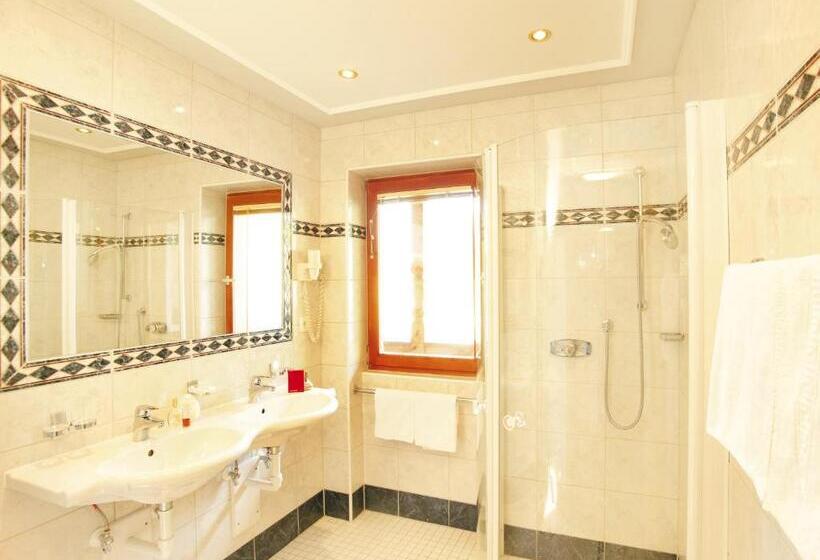 Номер Стандарт с Балконом, Apparthotel Talhof, Restaurant, Pool Und Spa