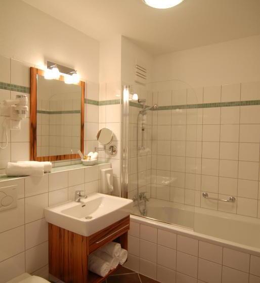 Полулюкс, Winzerhotel Gumpoldskirchen