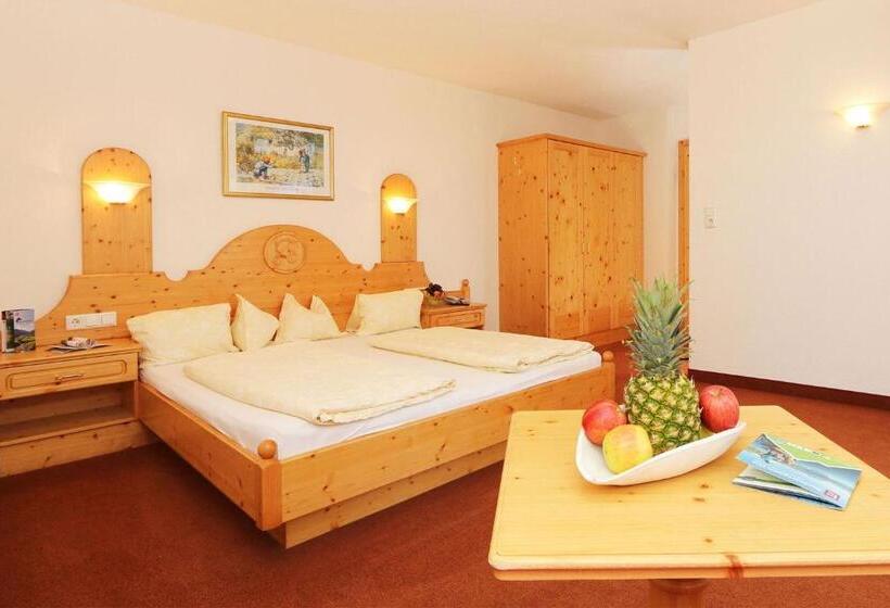 Апартаменты 2 Спальни, Waldele