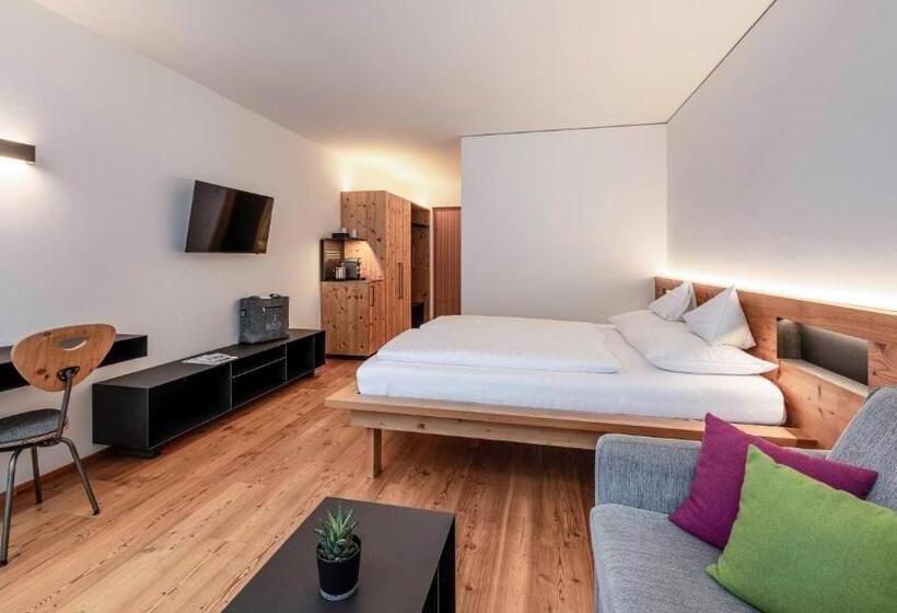 Номер Стандарт с Балконом, Die Berge Lifestyle Hotel Sölden