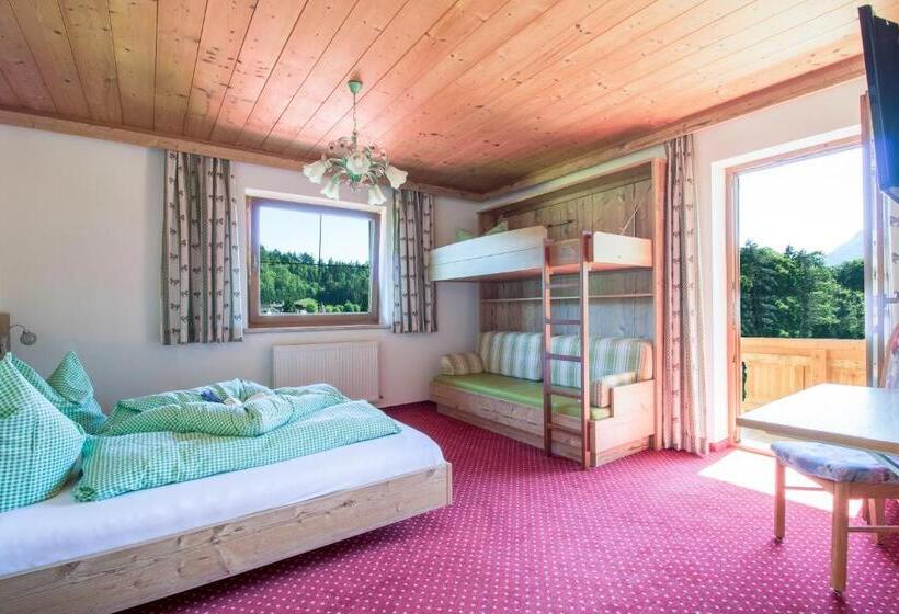 Семейный Номер, Haflingerhof