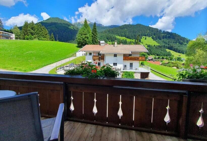 Номер Стандарт, Klockerhof