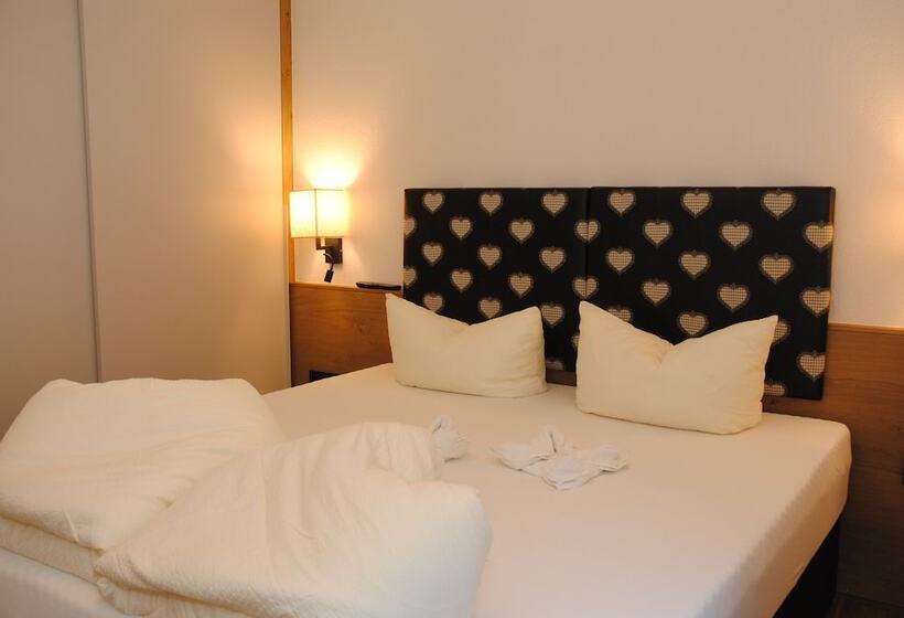 Апартаменты Deluxe 1 Спальня, Resort Schrofenblick