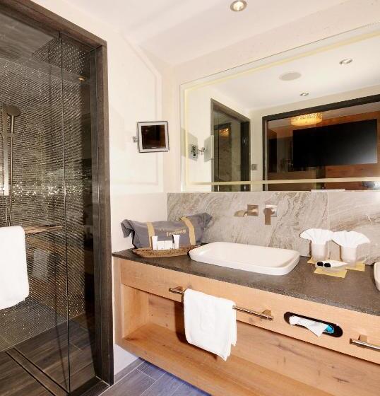 Номер Комфорт, Stock Resort