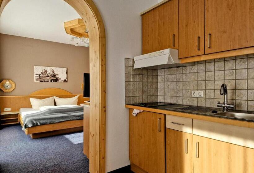 Полулюкс Повышенной Комфортности, Berghotel Almrausch