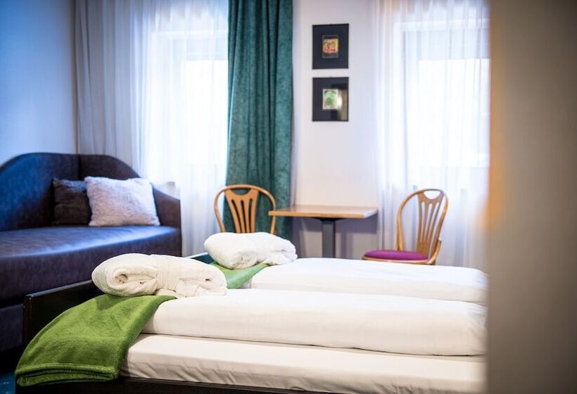 Номер Стандарт с Балконом, Alphotel Stocker Alpine Wellness