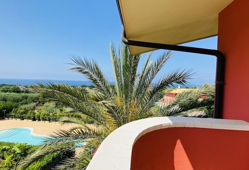 Полулюкс, Borgo Di Santa Barbara