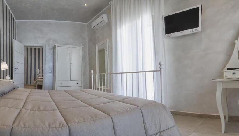 Четырехместный Номер Deluxe, Relais La Pretura