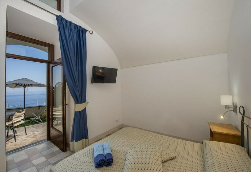Quarto Superior Vista Mar, Villa Il Frantoio And Lilmar