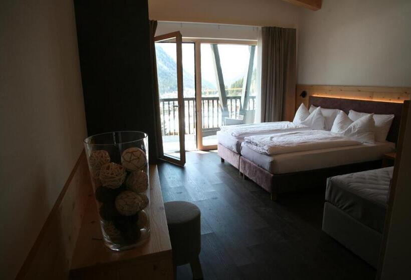 اتاق سوپریور, Alpen Hotel Vidi