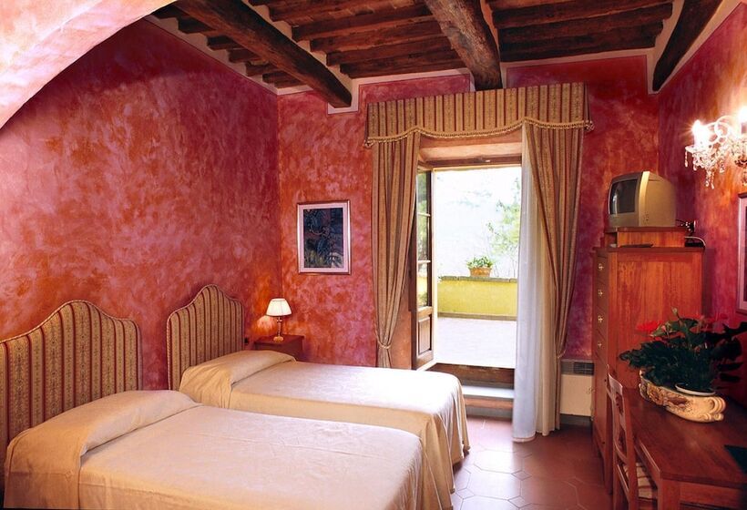 Номер Стандарт Трехместный, B&b Palazzo Al Torrione