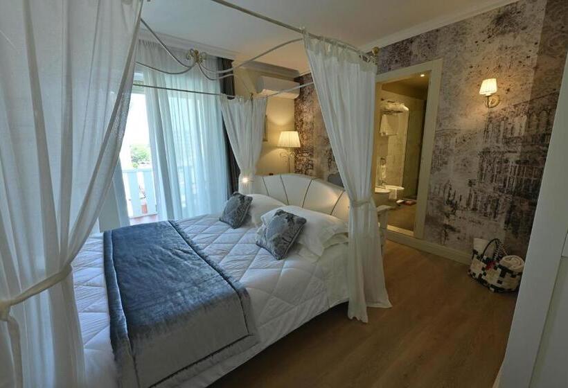 Номер Deluxe, Ca  D Oro Tre Stelle Superior Adults Only