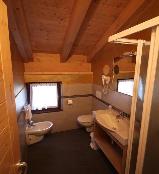 Quarto Triplo Superior, Garni My Ledro