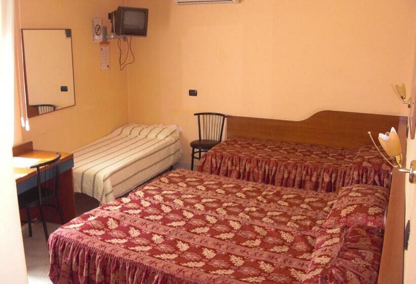スタンダード４人部屋, Legnano