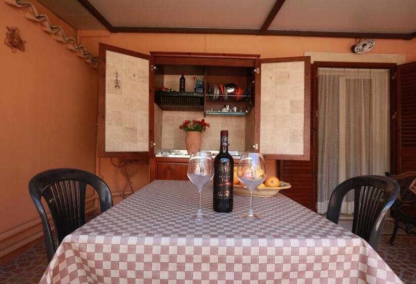 Номер Стандарт Трехместный, Sikania Suite