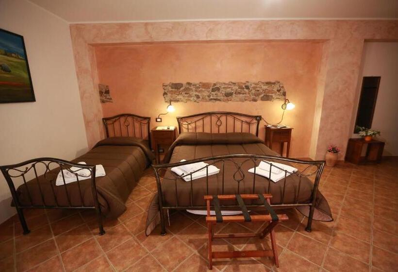 Номер Стандарт Трехместный, Sikania Suite