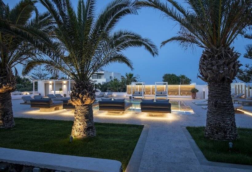 스탠다드 스튜디오, Louis Studios Santorini