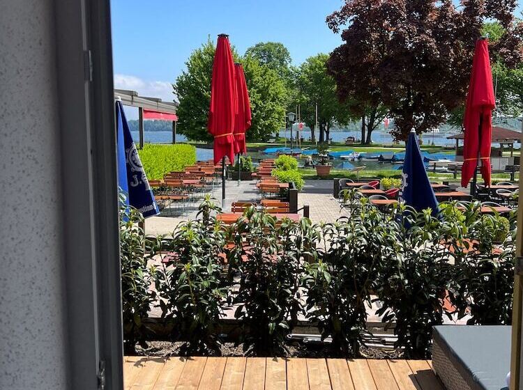 Номер Стандарт Вид на Озеро, Schlossblick Chiemsee