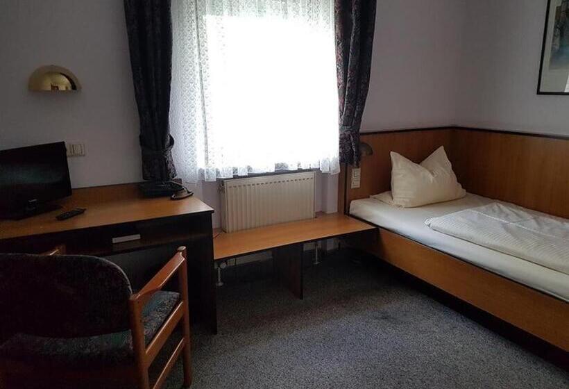 스탠다드 싱글 룸, Traube Hotel öffingen