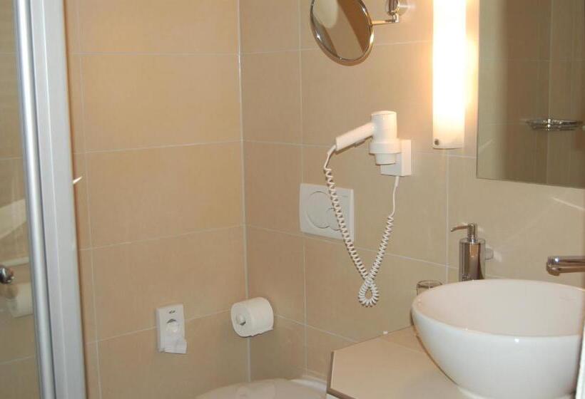 Номер Стандарт, Metzgerei Gasthof Romantik Hotel Der Millipp