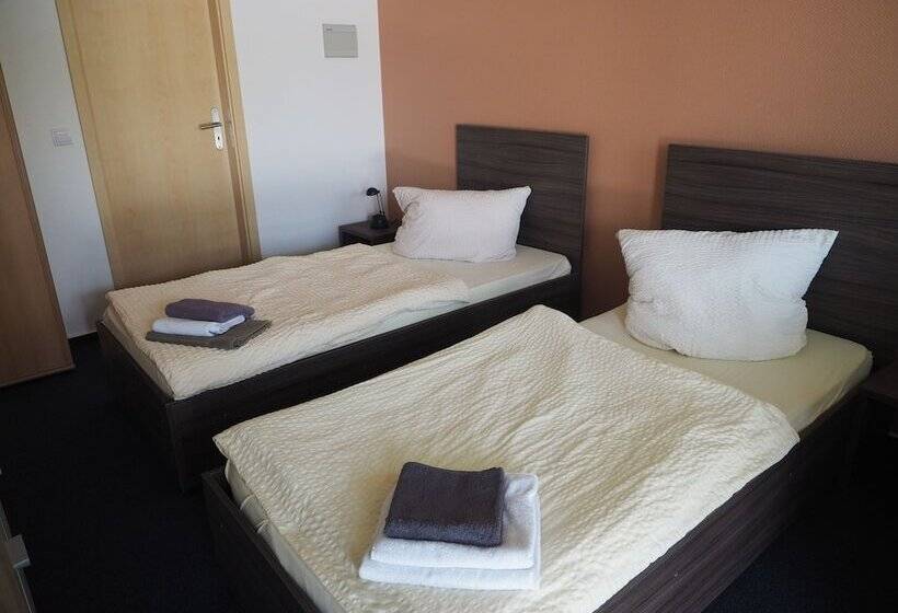 Номер Стандарт, Messe Motel Laatzen
