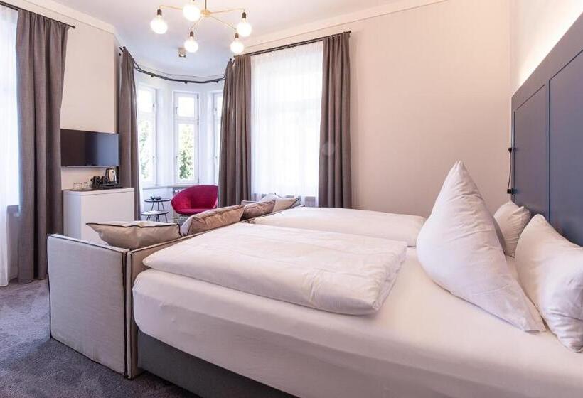 Номер Superior с Видом, Villa Rein Boutique