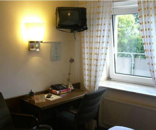 חדר סטנדרט יחיד, Restaurant Brintrup