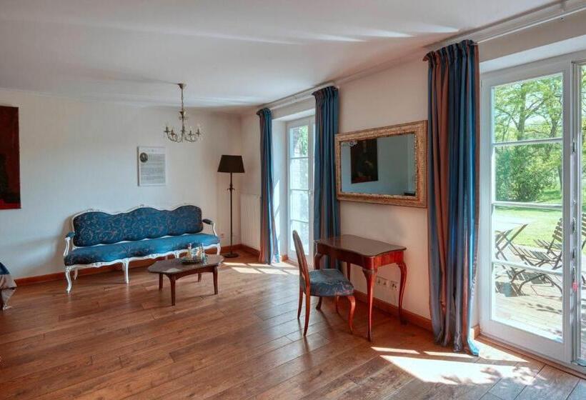 استودیو استاندارد با تراس, Schloss Wissen