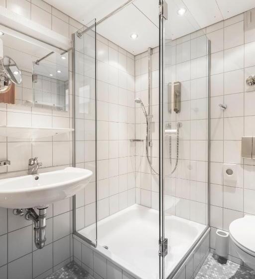 اتاق استاندارد سه تخته با بالکن, Plaza Hotel Föhr Am Bodensee