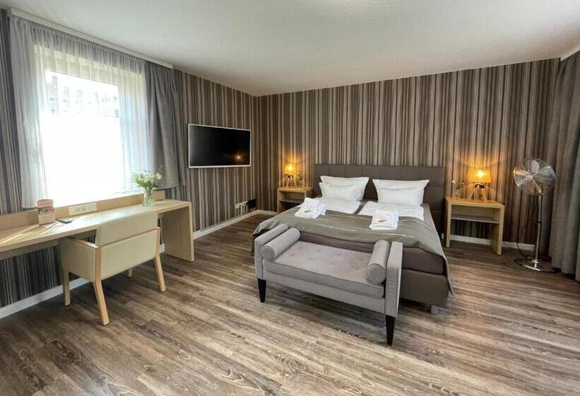 豪华房间, Zur Altstadt   Am Fuße Der Osterburg Gaststätte, Pension, Fewo
