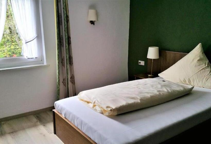Номер Стандарт Индивидуальный, Land Gut Hotel Zur Brücke