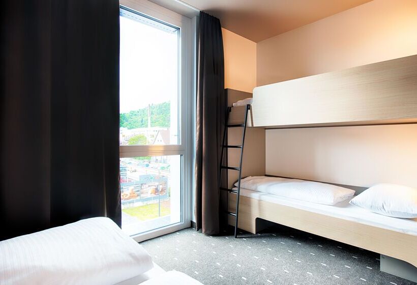 Номер Стандарт, B&b Hotel Stuttgart Neckarhafen