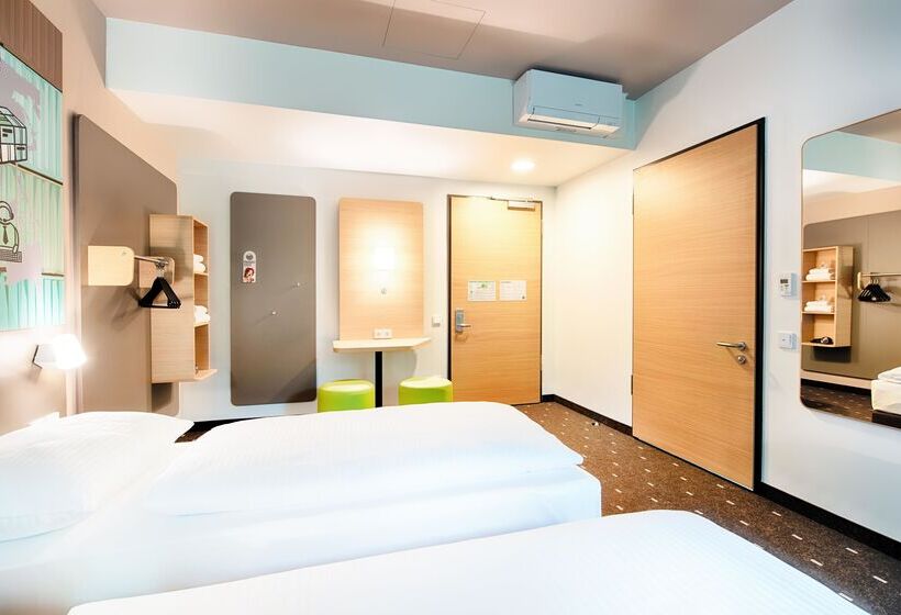 اتاق استاندارد, B&b Hotel Stuttgart Neckarhafen