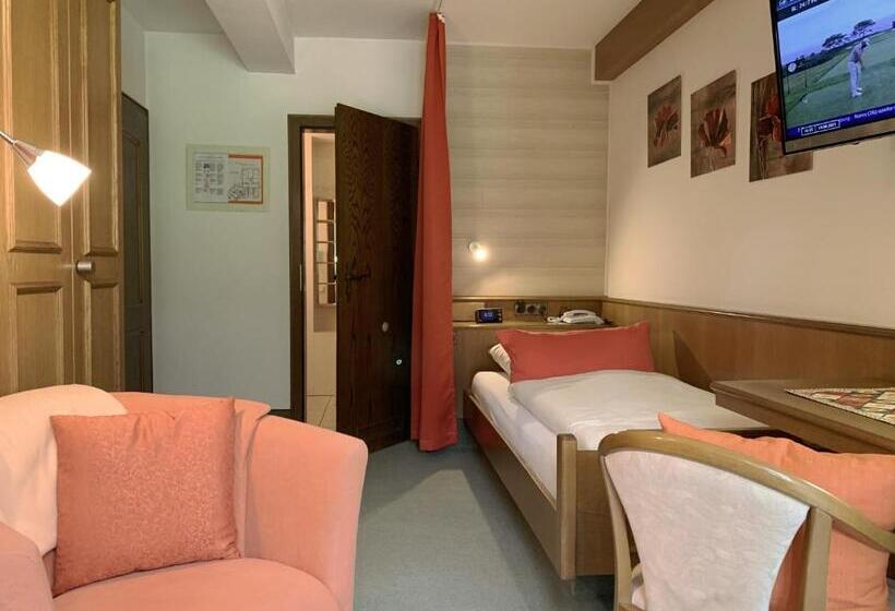 Номер Стандарт Индивидуальный, Landhotel Untere Kapfenhardter Mühle