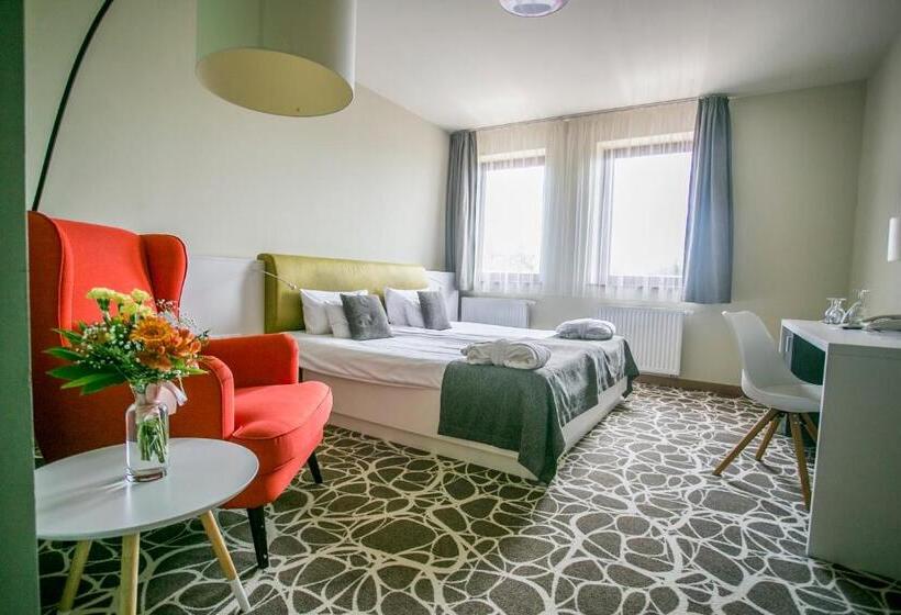 Номер Superior, Bassiana Hotel Es Etterem
