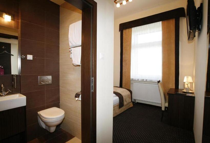 Номер Стандарт Индивидуальный, Boutique Hotel S I Milionowa