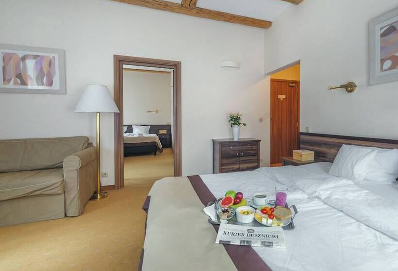 Студия Стандарт, Impresja Art Resort