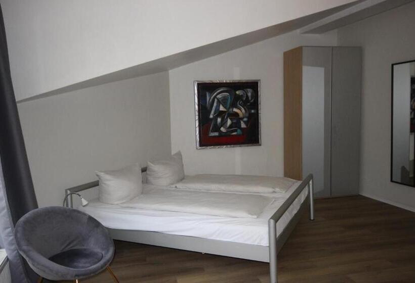 Номер Комфорт, Nüller Hof