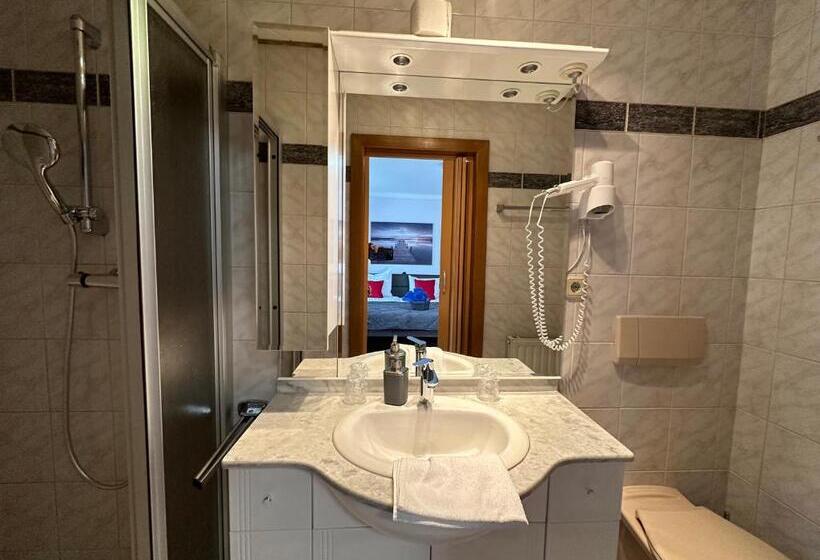 Номер Стандарт с Балконом, Pension Pichlerhof