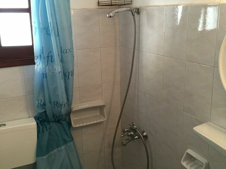 شقة غرفتين مطلة على البحر, Villa Perris Studios