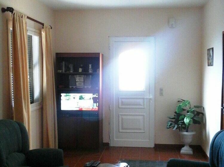 Дом 2 Спальни, Casa Do Carvoeiro