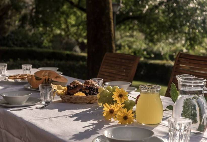 Семейные Апартаменты, Borgo Al Cerro