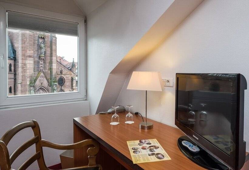 Номер Комфорт, Restaurant Notre Dame