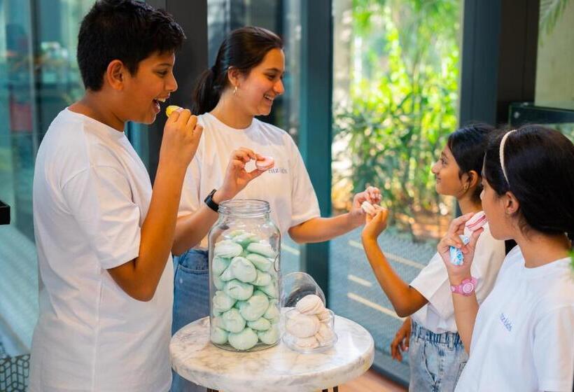 클럽 스위트, The Ritz   Carlton, Bangalore