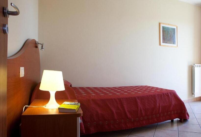 اتاق استاندارد یک نفره, Motta Residence