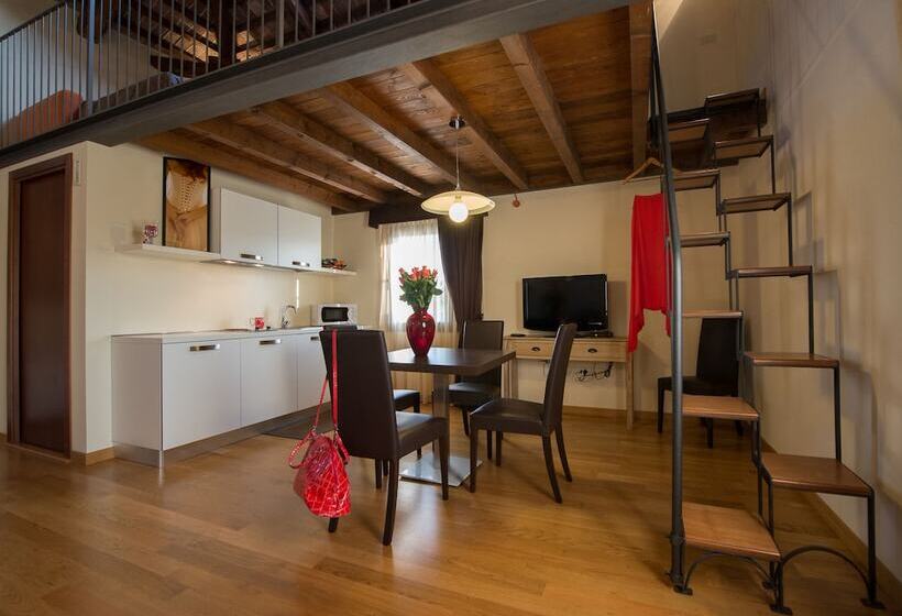 اتاق استاندارد چهار تخته, Residence Cà Beregana